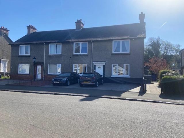 Glasgow Apartment Close To The Airport Renfrew Exterior photo